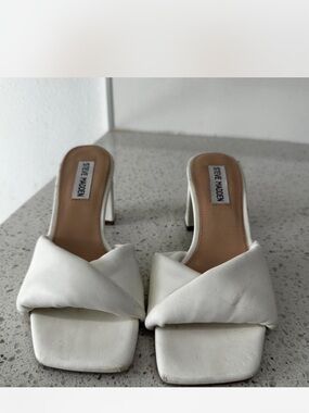 Steve Madden White Padded Crisscross Mule Heels